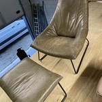Fauteuil met voetenbankje, Jess, Bruin